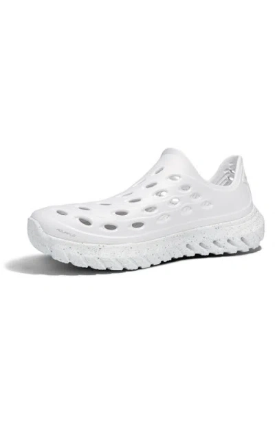 Rugged Shark Ladies Rift Slip-on Water Shoes In White
