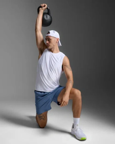 2xu Motion 5 Inch Shorts In Purple