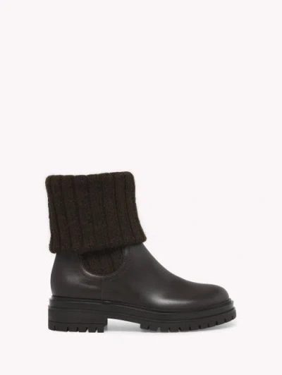 Gianvito Rossi Tenney Biker Boots In Black