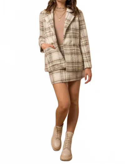 Gilli Boucle Plaid Blazer In Beige In Brown