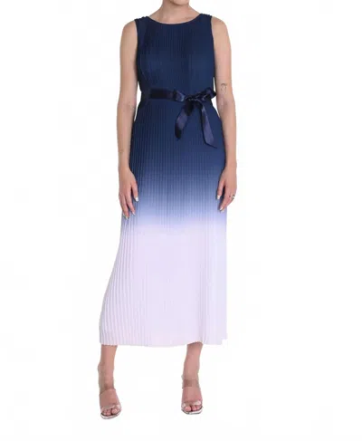 Frank Lyman Pleated Sleeveless Dress With Ribbon Style In Navy & Off White In Multi