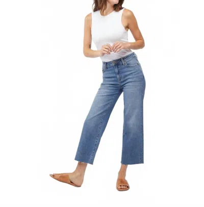 Oliver Logan Aberdeen Ankle Crop Jean In Blue In Blue