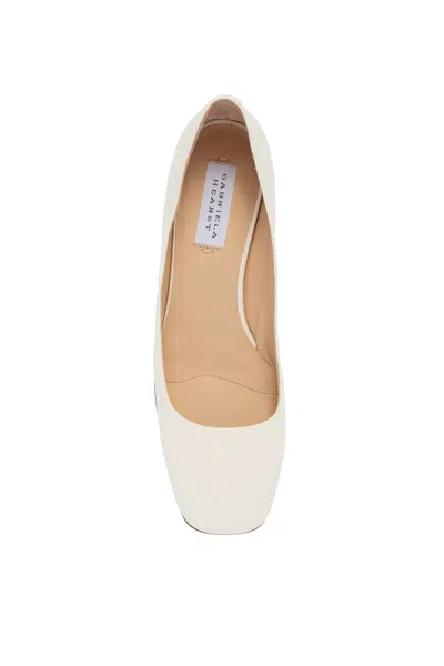 Gabriela Hearst Agathe Low Heel Pump In Ivory Leather In White