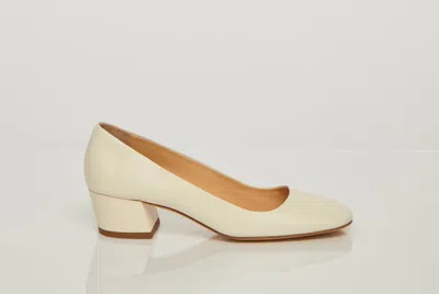 Gabriela Hearst Agathe Low Heel Pump In Ivory Leather In White