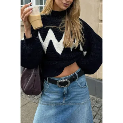 Truedames Mock Neck Contrast Binding Long Sleeve Sweater In Black