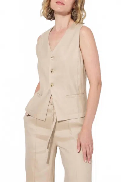 Lyssé Nixie Gilet Vest Top In Linen In White