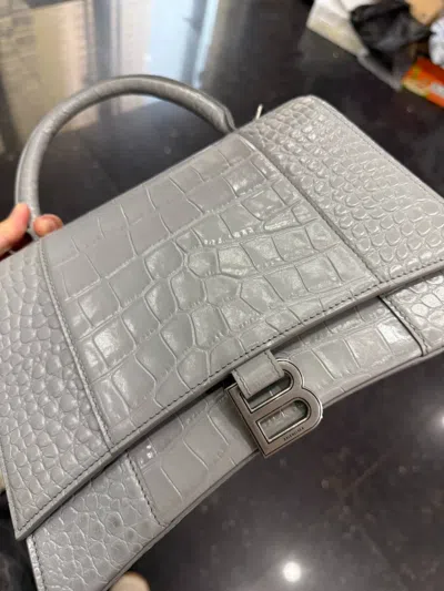 Balenciaga Women Pre-loved Bag Very Good Condition In Gray