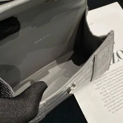 Balenciaga Women Pre-loved Bag Very Good Condition In Gray