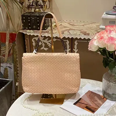 Bottega Veneta Women Pre-loved Bag Very Good Condition In Neutral