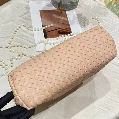 Bottega Veneta Women Pre-loved Bag Very Good Condition In Neutral