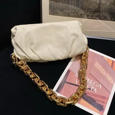 Bottega Veneta Women Pre-loved Bag Very Good Condition In Neutral