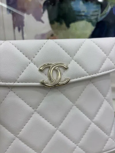Pre-owned Chanel Women Pre-loved Bag Brand New Condition In Multi