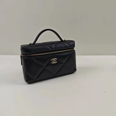 Pre-owned Chanel Women Pre-loved Bag Brand New Condition In Multi