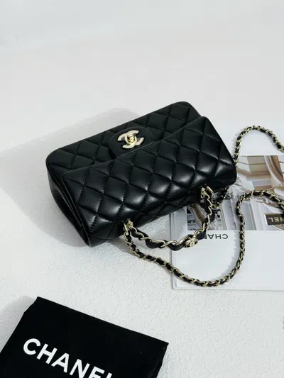 Pre-owned Chanel Women Pre-loved Bag Brand New Condition In Multi