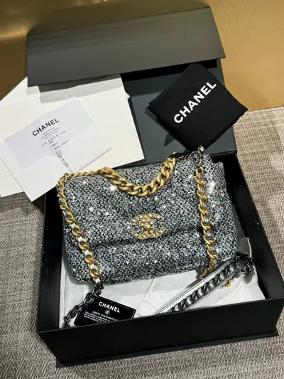 Pre-owned Chanel Women Pre-loved Bag Brand New Condition In Multi