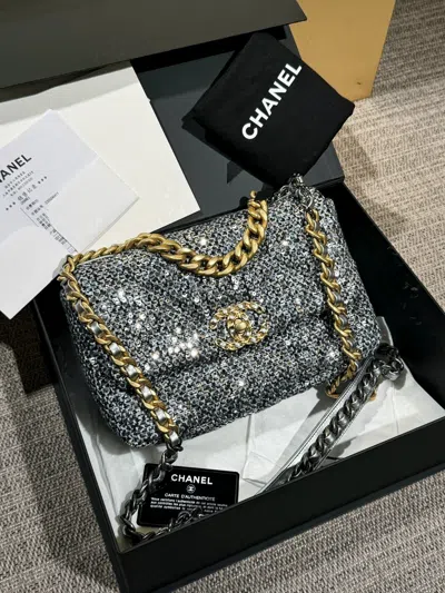 Pre-owned Chanel Women Pre-loved Bag Brand New Condition In Multi