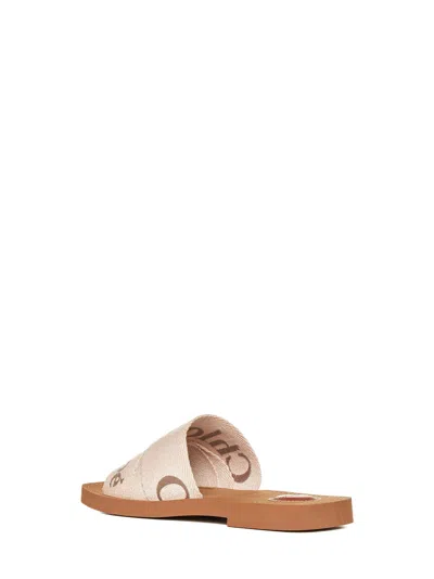 Chloé X High Summer Woody Embroidered Logo Flat Sandals In Neutral