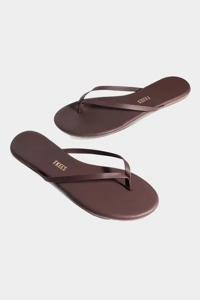 Tkees Foundation Matte Flip Flops In Cappuccino In Burgundy