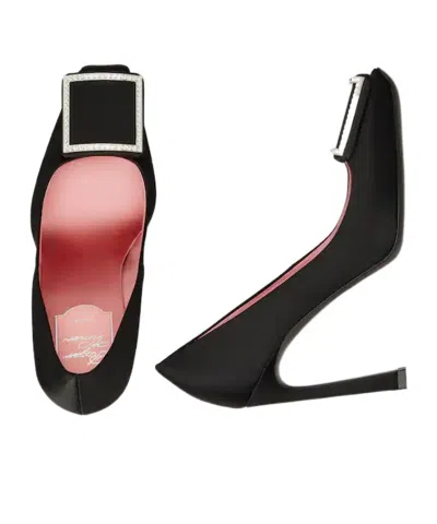 Roger Vivier Trompette Pumps In Satin In Black