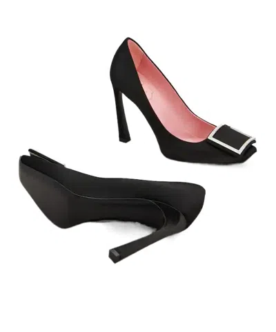 Roger Vivier Trompette Pumps In Satin In Black
