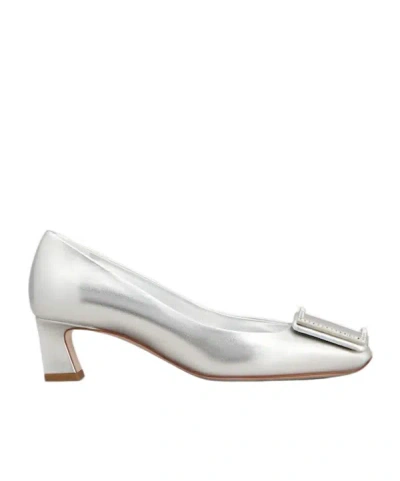 Roger Vivier Trompette Pumps In Leather In White