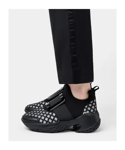 Roger Vivier Viv Run Sneakers In Black