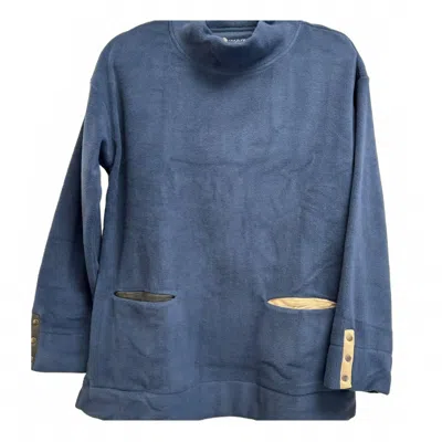Wild Palms Women's Fleece Pullover Sweater In Navy In Blue