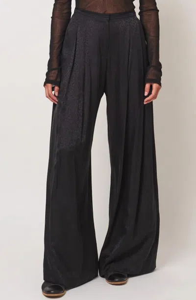 Raquel Allegra Trapeze Pants In Black In Black