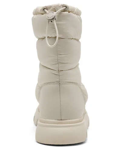 Hunter Maribel Waterproof Snow Boot In White