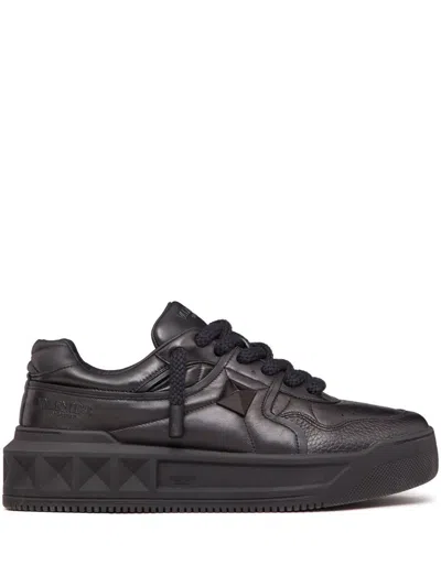 Valentino Garavani One Stud Xl Leather Low-top Sneakers In Black
