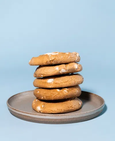 The Cravory Salted Caramel Cookies Gift Box, 12 Cookies In Yellow