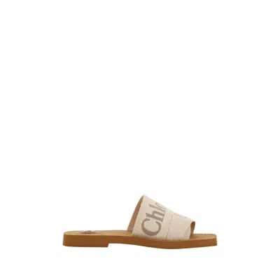 Chloé X High Summer Woody Embroidered Logo Flat Sandals In Neutral