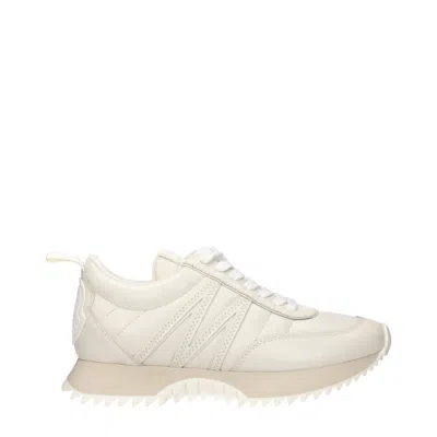 Moncler Beige Leather Low Top Sneakers In Neutral