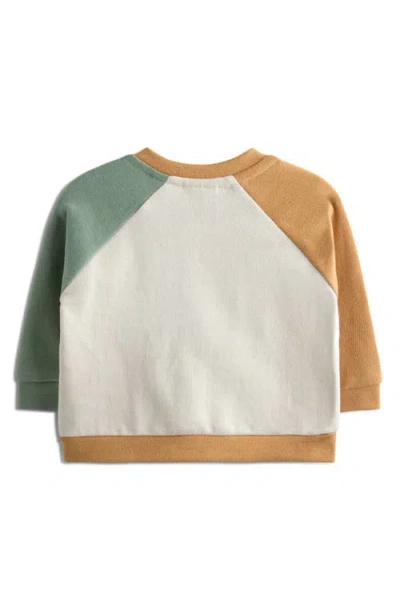 Jojo Maman Bébé Jojo Maman Bebe Giraffe Appliqué Sweatshirt & Corduroy Joggers Set In White