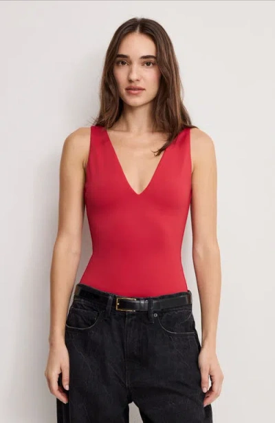 Good American Sculpting Deep V-neck Bodysuit In Red