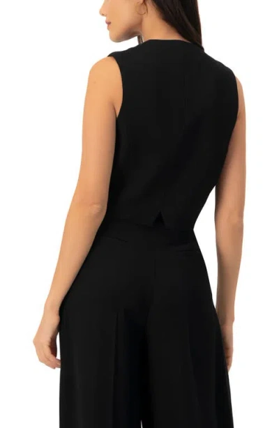 Ivonne Tailored Sleeveless Vest With Button Closure In Black