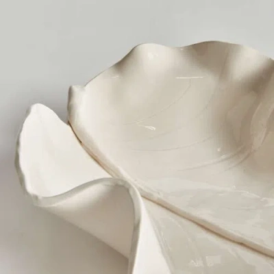 Napa Home & Garden Moricento Leaf Sculpture In White