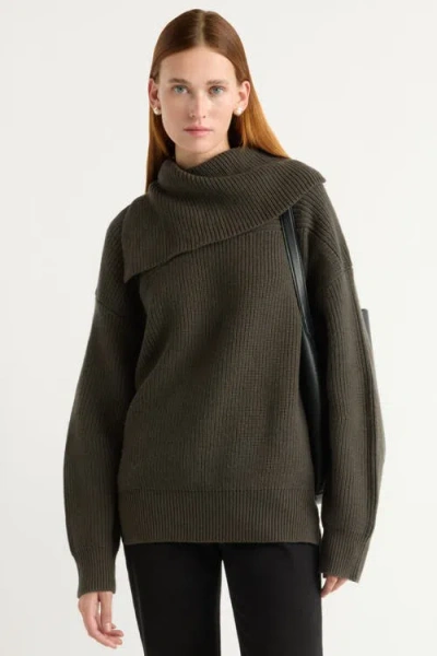 Modern Citizen Ezra Organic Cotton-wool Foldover-collar Sweater In Green