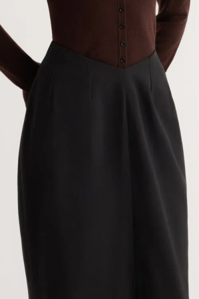 Modern Citizen Coye V-waist Pencil Skirt In Black