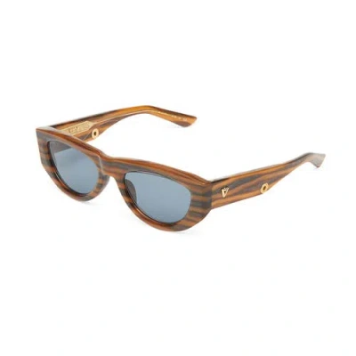 Vada Tokio Sunglasses In Brown