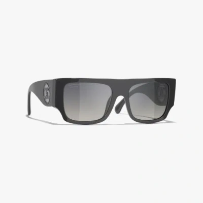 Chanel Square Sunglasses In Black
