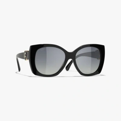 Chanel Square Sunglasses In Black