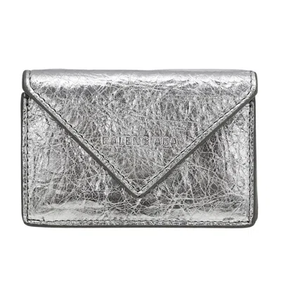 Pre-owned Balenciaga Metallic Silver Leather Wallet (tri-fold) ()