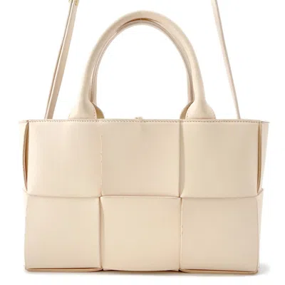 Pre-owned Bottega Veneta Intrecciato Gold Leather Tote Bag ()