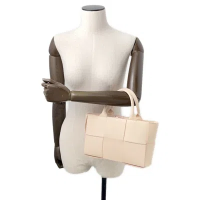 Pre-owned Bottega Veneta Intrecciato Gold Leather Tote Bag ()