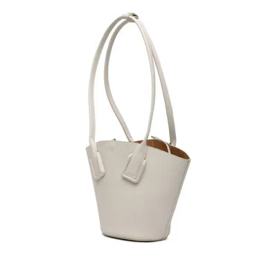 Pre-owned Bottega Veneta White Leather Basket Shoulder Bag Tote Bag ()