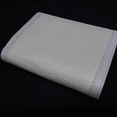 Pre-owned Bvlgari Ivory Leather Wallet (tri-fold) () In White