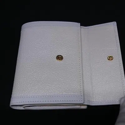 Pre-owned Bvlgari Ivory Leather Wallet (tri-fold) () In White