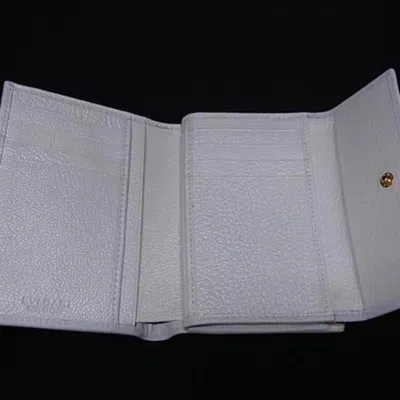 Pre-owned Bvlgari Ivory Leather Wallet (tri-fold) () In White