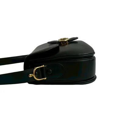 Pre-owned Celine Black Leather Pochette Shoulder Bag ()